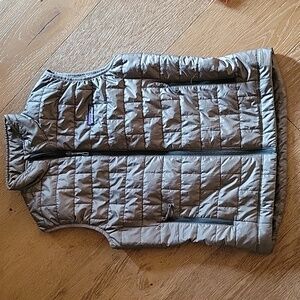 Patagonia men's xs nano vest